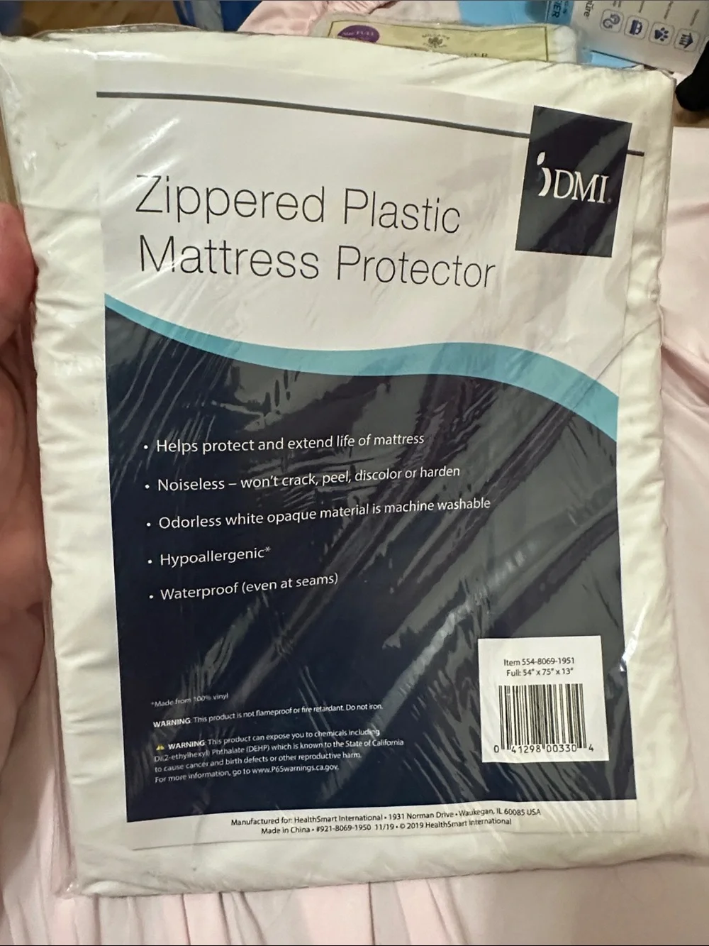 Mi Zippered Plastic Mattress Protector - White with Pink Backdrop